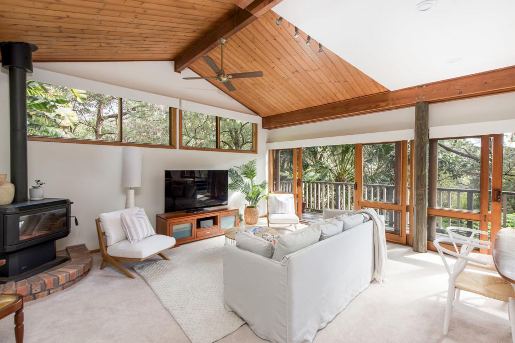127 Mccarrs Creek Rd, Church Point, NSW 2105