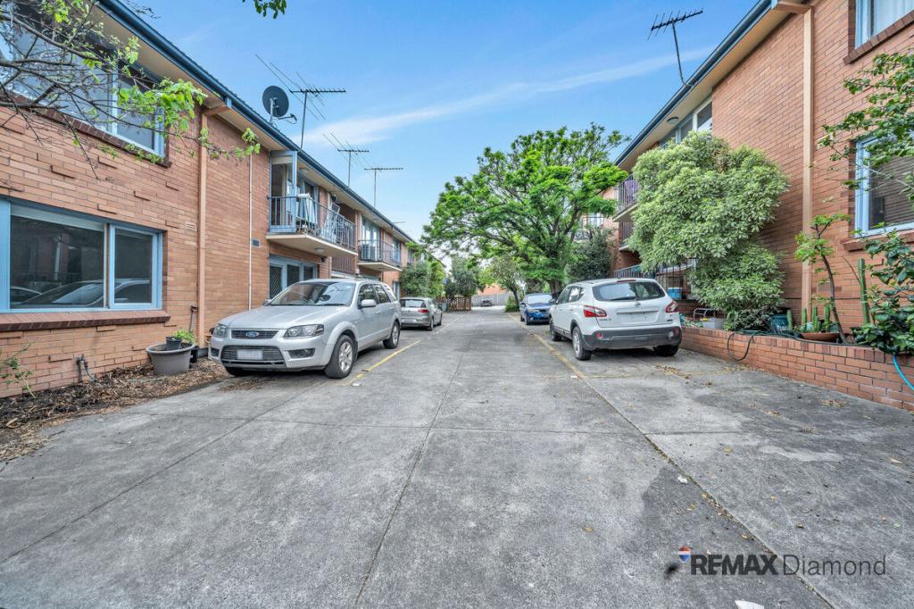 11/28-30 CUMMING ST, BRUNSWICK WEST, VIC 3055
