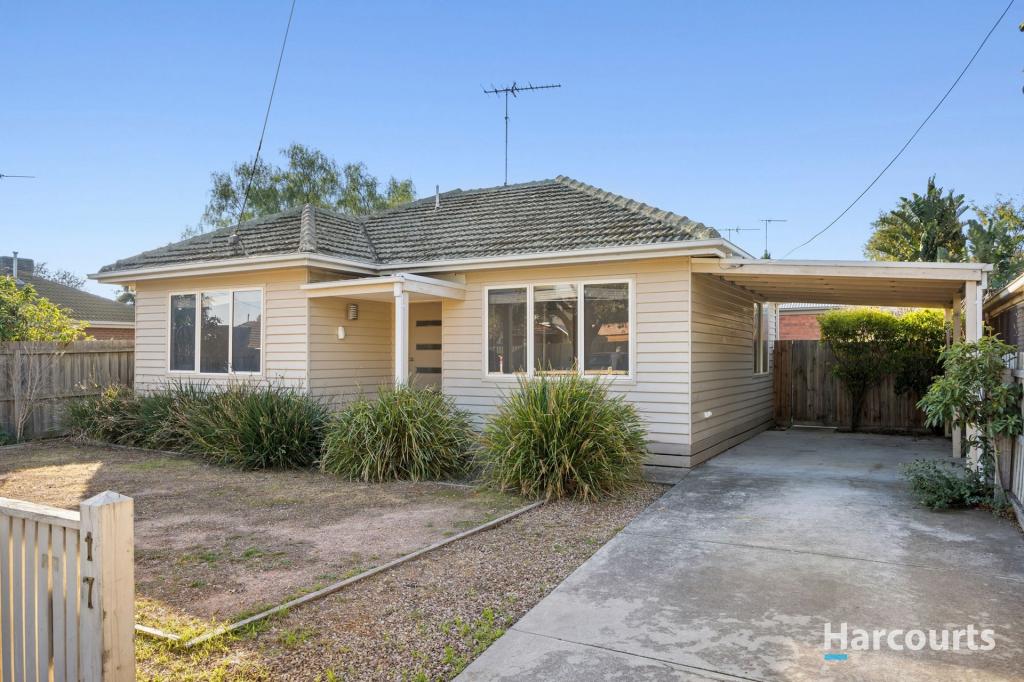 1/17 Pine Ave, North Shore, VIC 3214