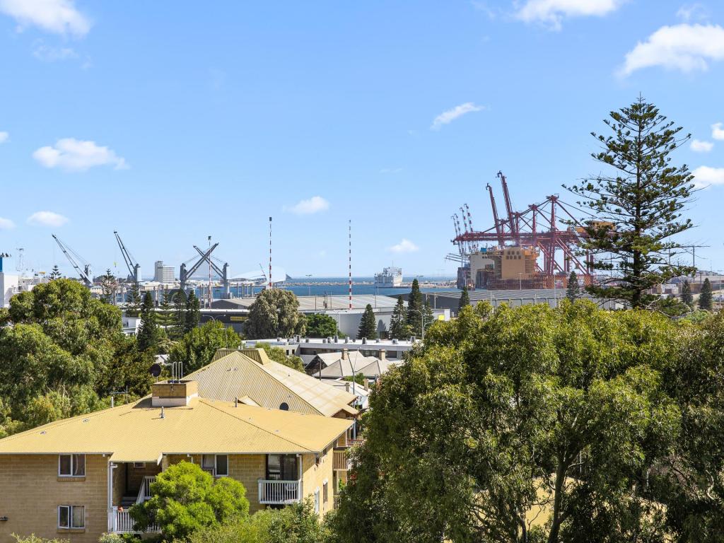 41/19-21 HARVEST RD, NORTH FREMANTLE, WA 6159