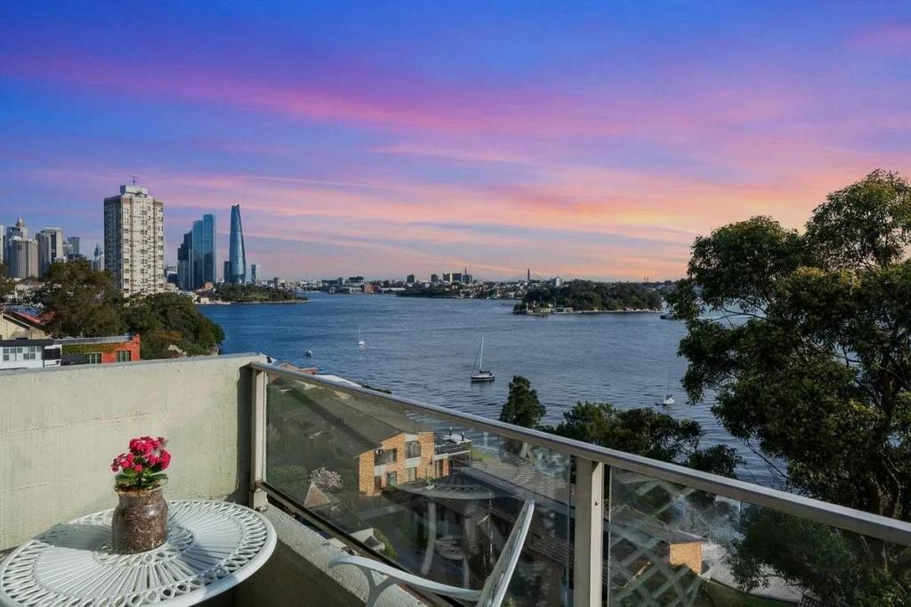 53/90 BLUES POINT RD, MCMAHONS POINT, NSW 2060