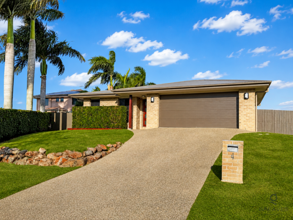 4 Daisy Ct, Coral Cove, QLD 4670