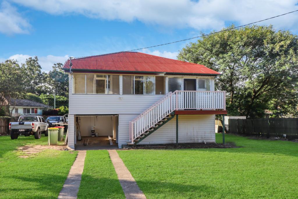 9 Alfred St, Riverview, QLD 4303