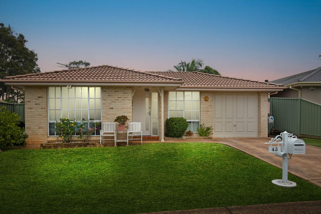 43 Wolara Ave, Glenmore Park, NSW 2745