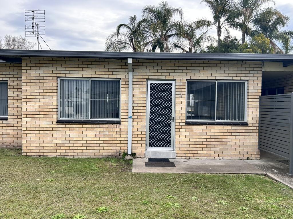 2/2 Edith St, Cessnock, NSW 2325