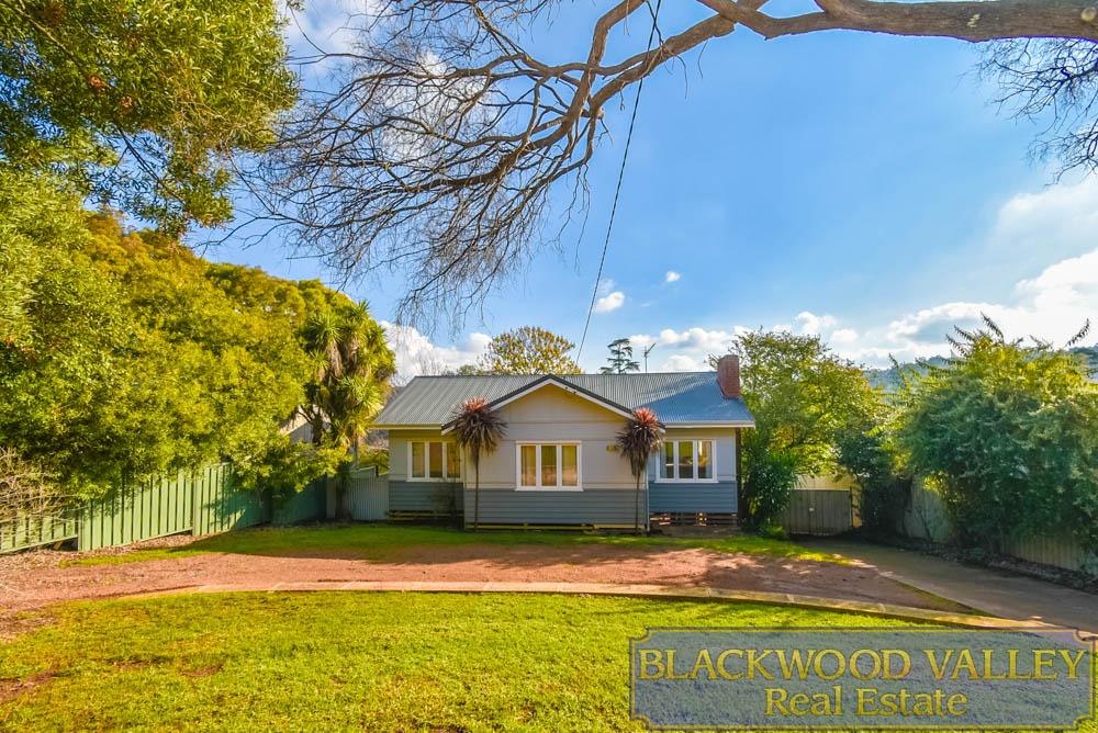 8 Coronation St, Bridgetown, WA 6255