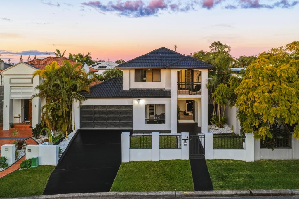 13 Saint Paul Cres, Varsity Lakes, QLD 4227