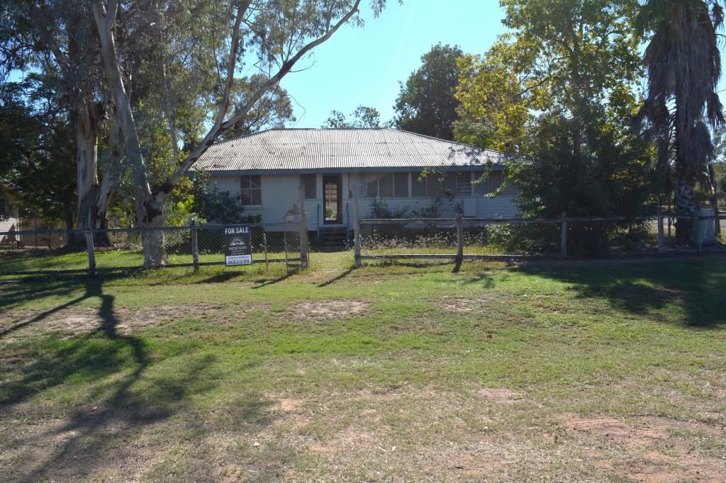 37 Garden St, Blackall, QLD 4472