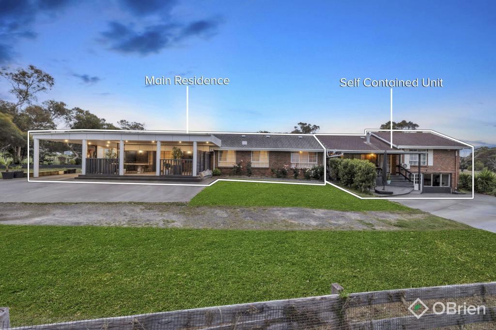 6 Kelly Rd, Cranbourne South, VIC 3977