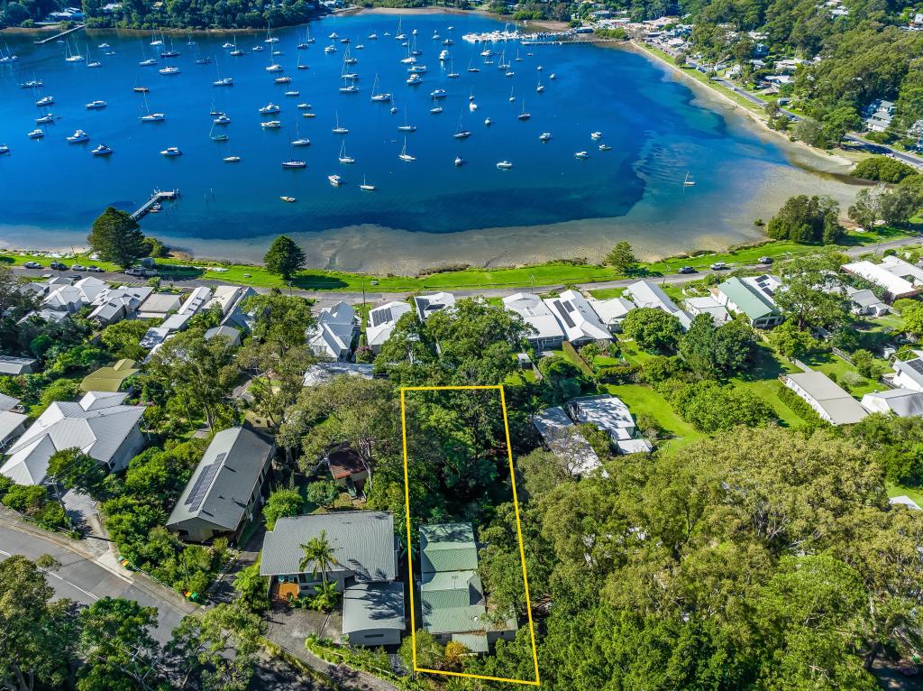 61 Heath Rd, Hardys Bay, NSW 2257