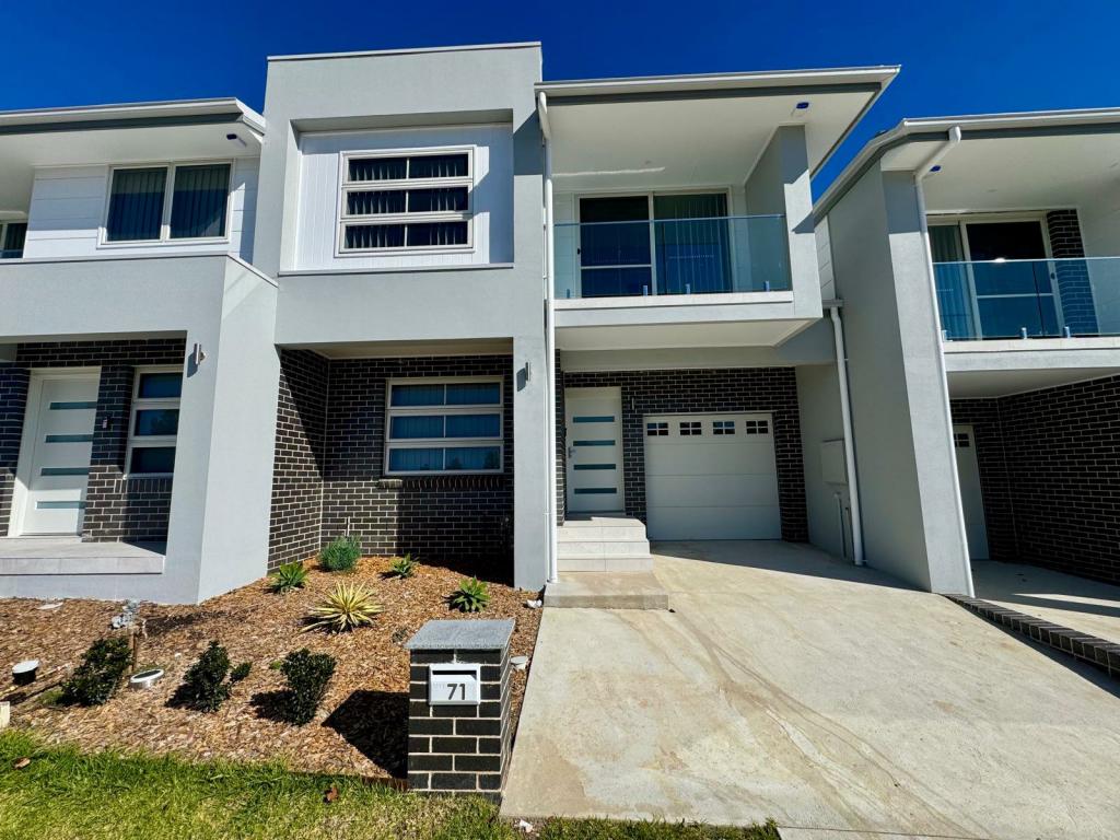 73 Gunyah Dr, Glenmore Park, NSW 2745