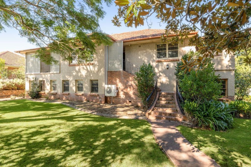 58 Arthur St, East Toowoomba, QLD 4350