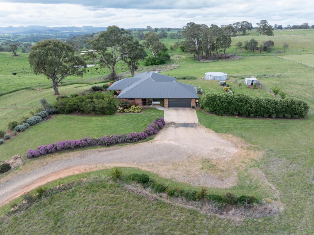 136 Long Swamp Rd, Forest Reefs, NSW 2798
