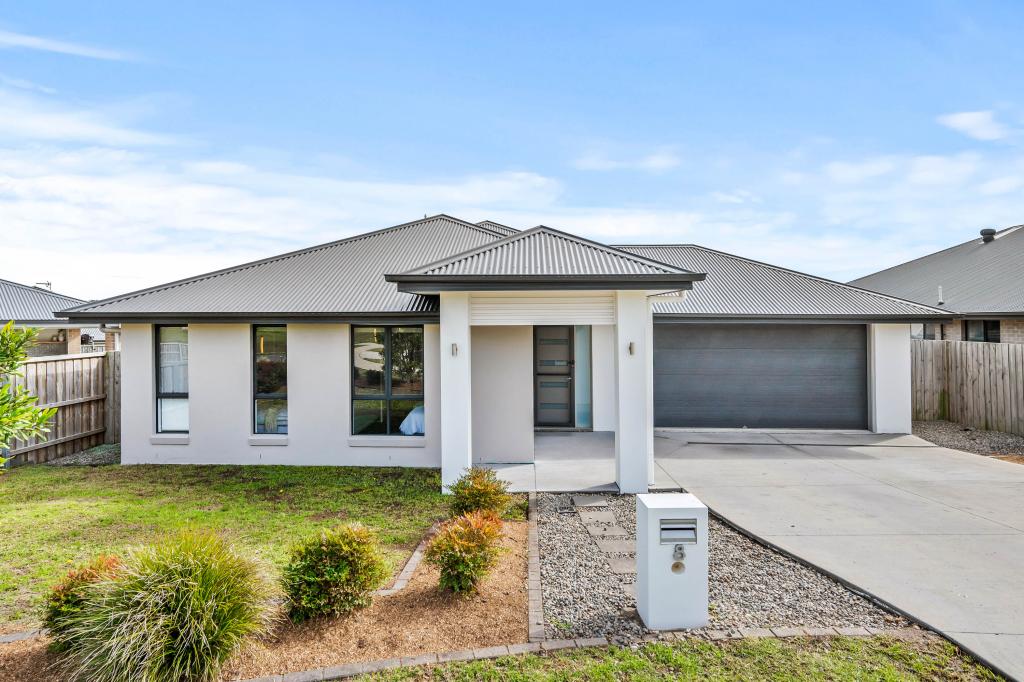 8 Louden Cl, Thornton, NSW 2322