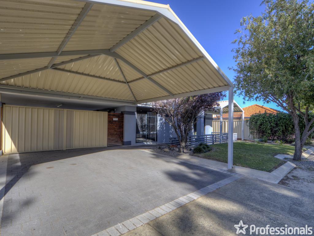 82 Fruit Tree Cres, Forrestfield, WA 6058