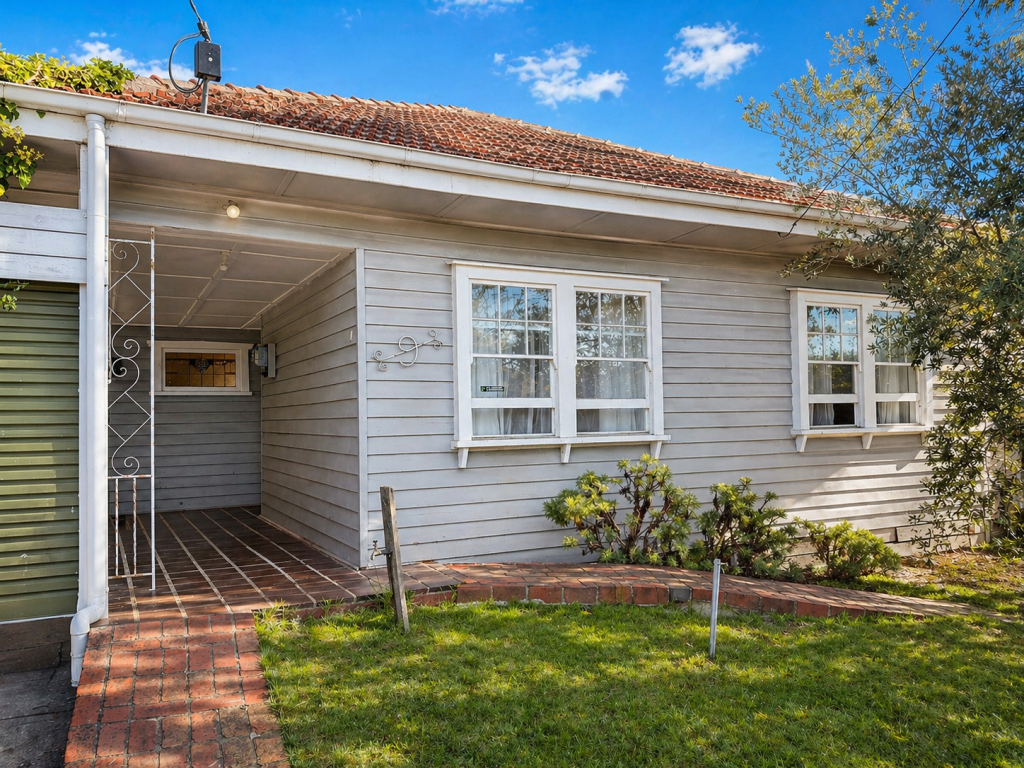 9 Golf Links Ave, Oakleigh, VIC 3166