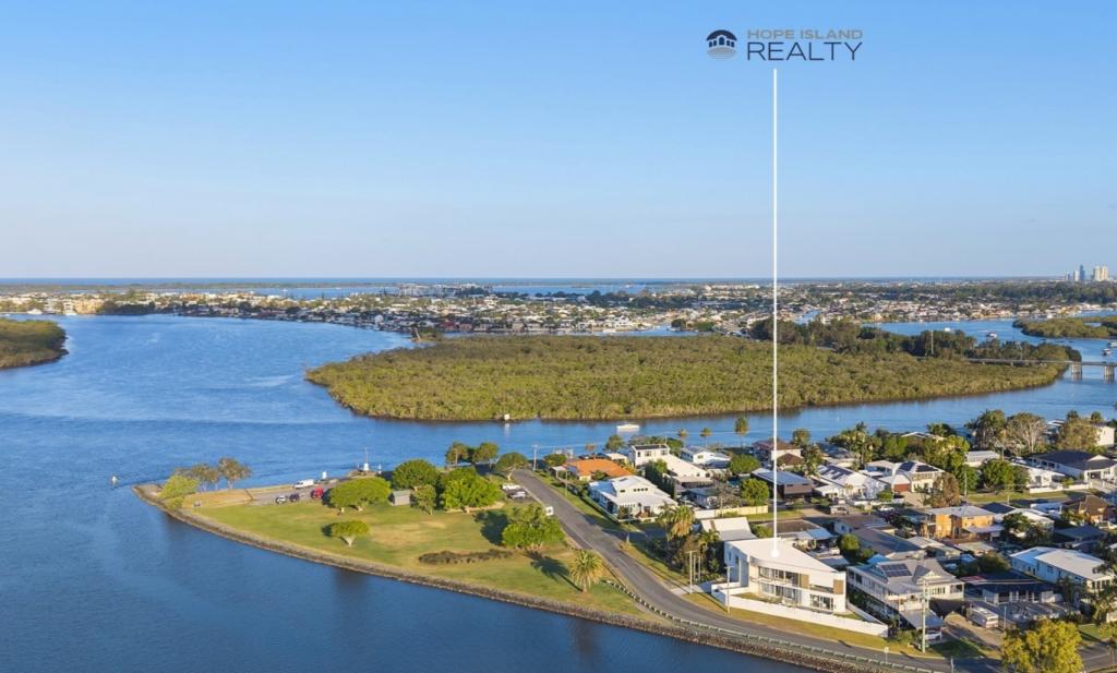 10 Crescent Ave, Hope Island, QLD 4212