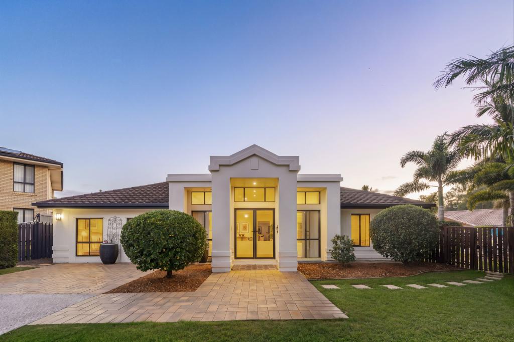 7 Campden Ct, Brookfield, QLD 4069