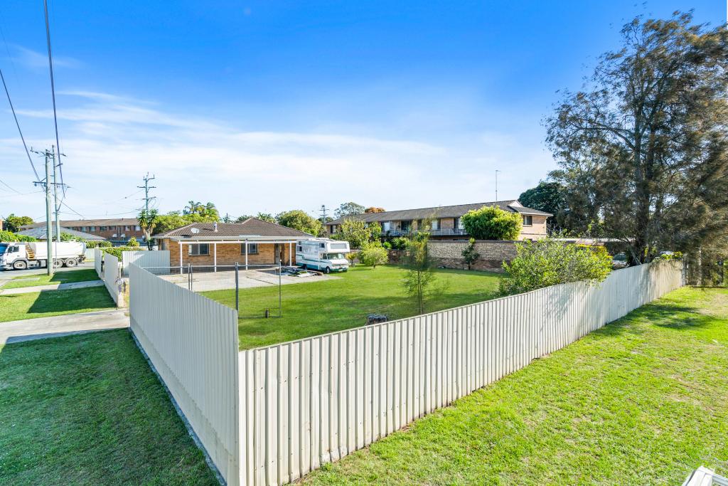 133 Kennedy Dr, Tweed Heads West, NSW 2485