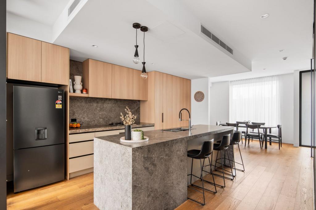 8/116 Glass St, Essendon, VIC 3040