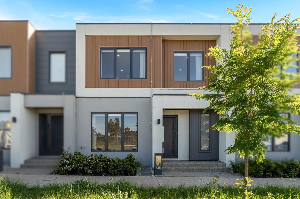 546 Brookfield Bvd, Mickleham, VIC 3064