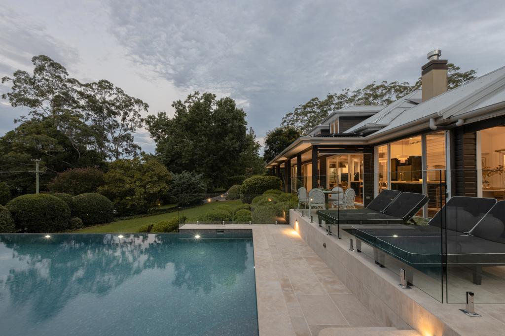 136 Coachwood Rd, Matcham, NSW 2250