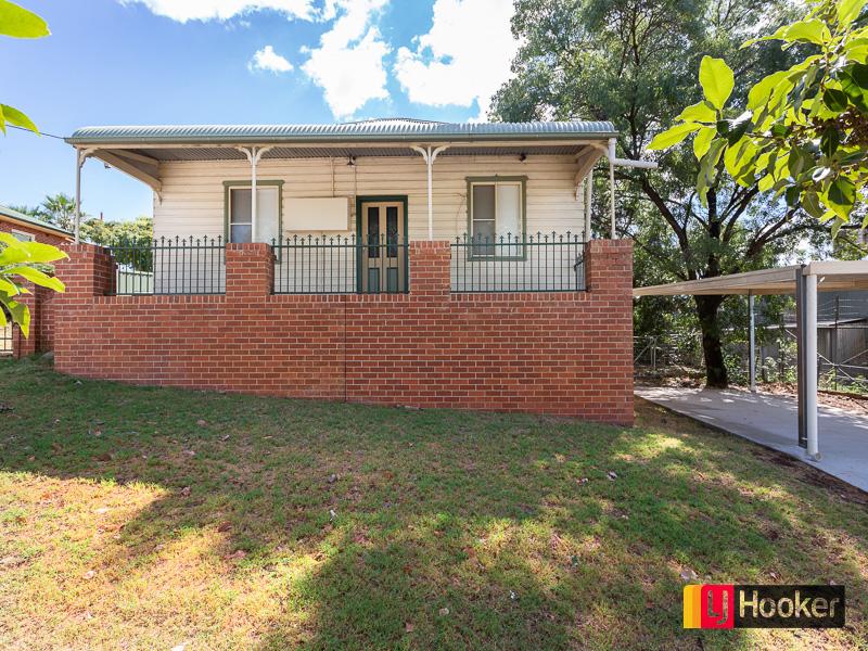 1/3 Denne St, West Tamworth, NSW 2340