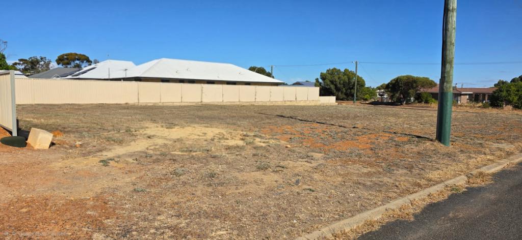 2 Pederick Dr, Wagin, WA 6315
