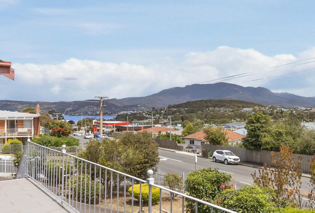 2 Balamara St, Bellerive, TAS 7018