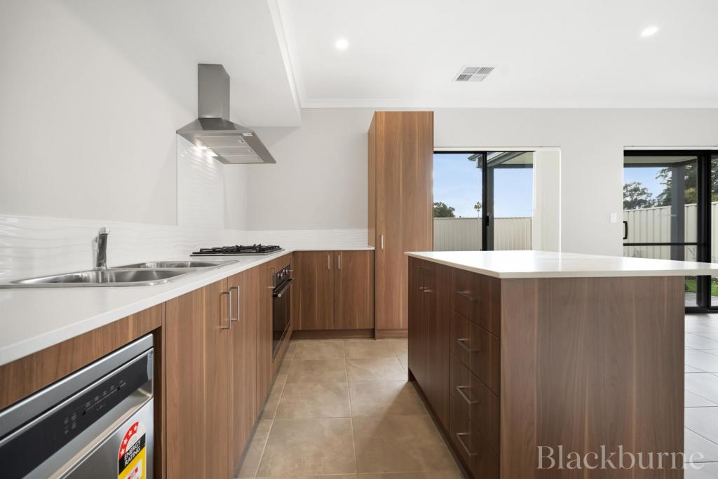 78b Lowanna Way, Armadale, WA 6112