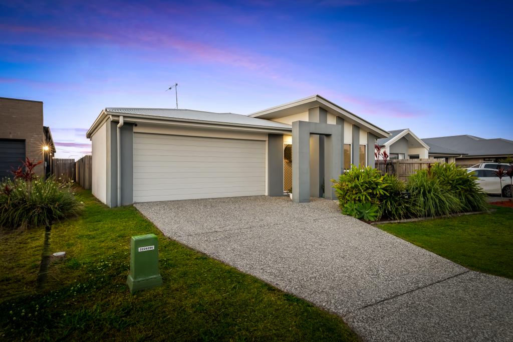 4 PIERRO PL, LOGAN RESERVE, QLD 4133