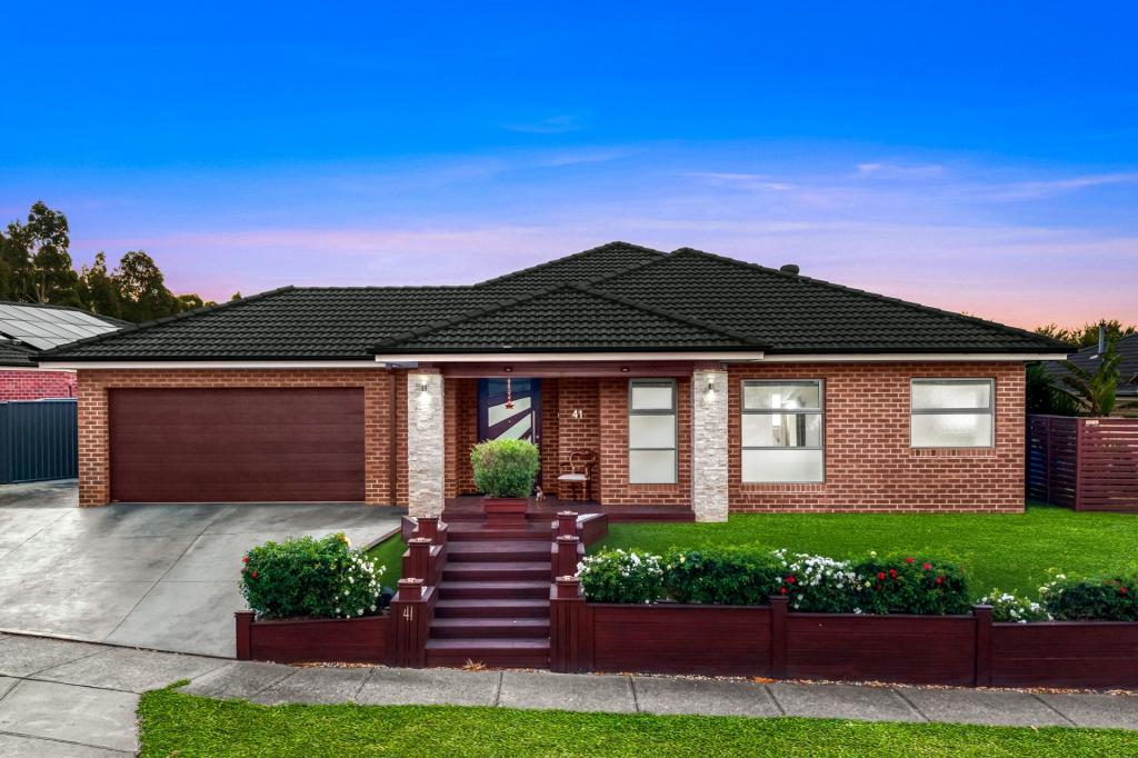 41 Datura Ave, Cranbourne North, VIC 3977
