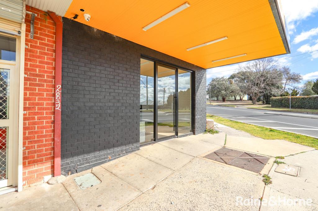 286 LAMBERT ST, BATHURST, NSW 2795