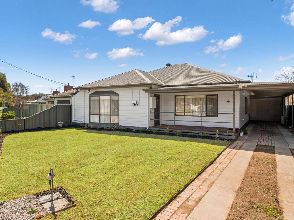 37 Clarke St, Benalla, VIC 3672