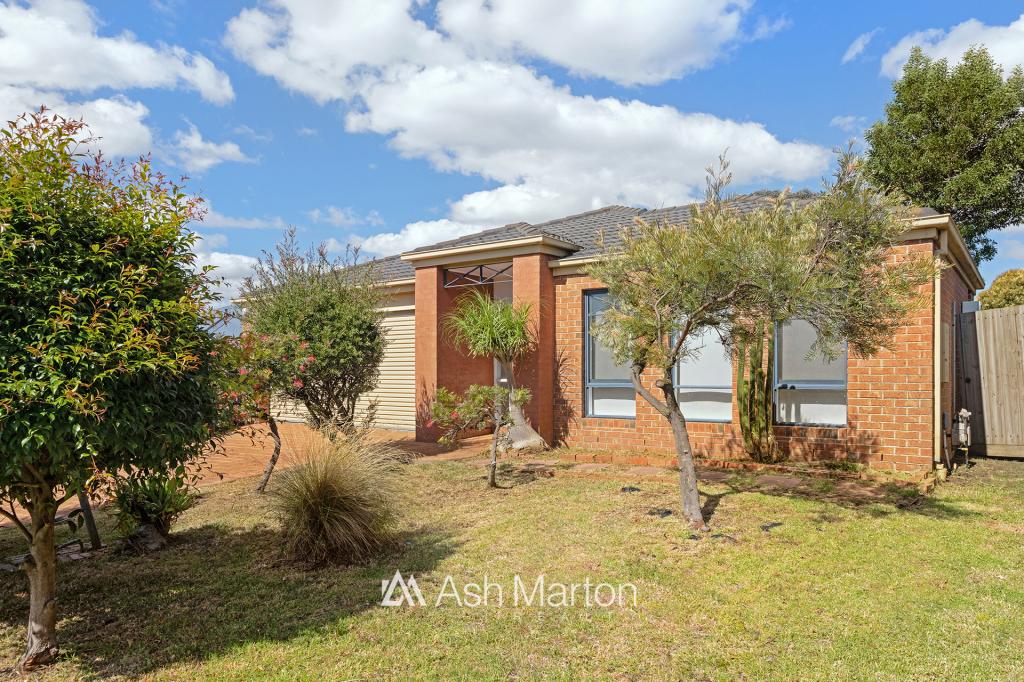 2 Laurie Ct, Skye, VIC 3977