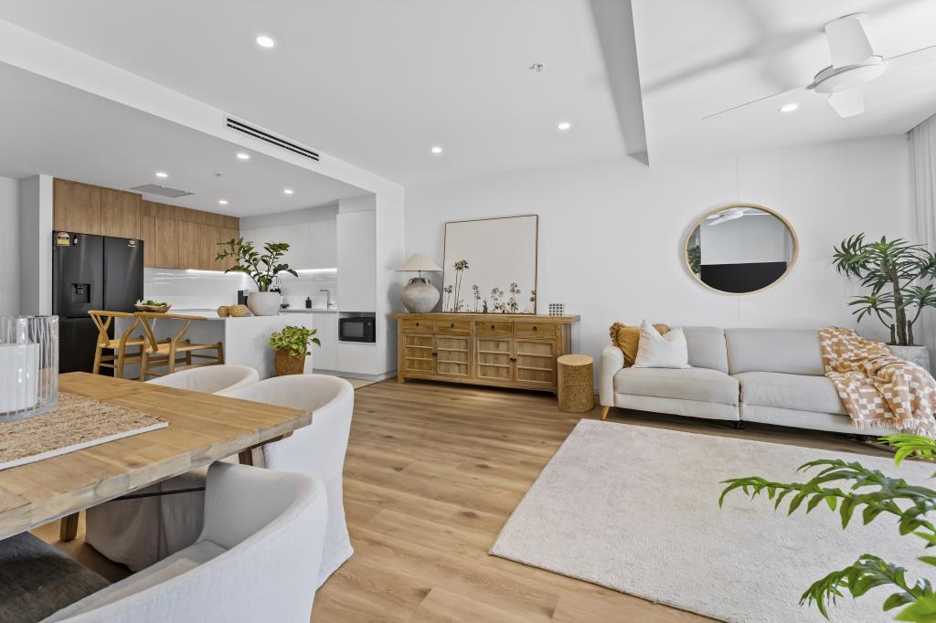 307/76 Musgrave St, Coolangatta, QLD 4225