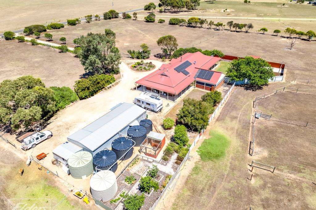 1378 FINNISS-CLAYTON RD, CLAYTON BAY, SA 5256