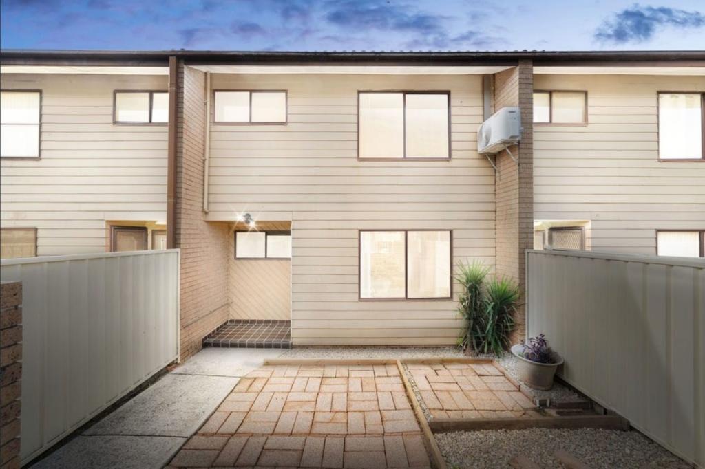 3/2c Bringelly Rd, Kingswood, NSW 2747
