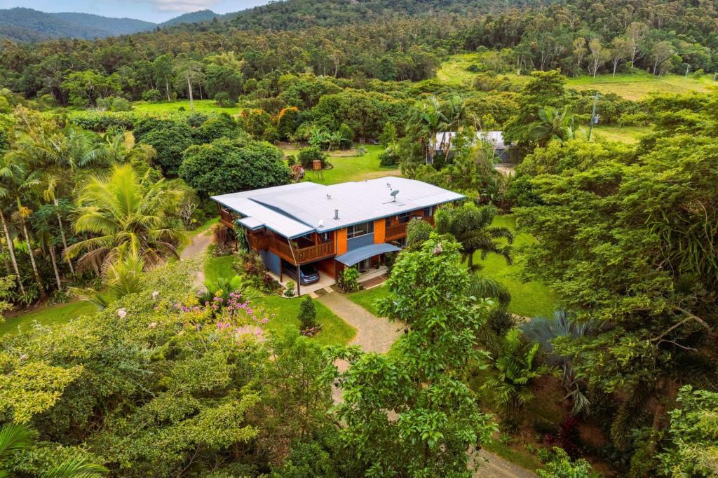 580 Saltwater Creek Rd, Palm Grove, QLD 4800