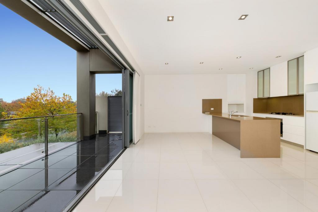 4/139 Blamey Cres, Campbell, ACT 2612