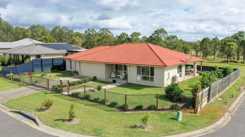 47 Walnut Cres, Lowood, QLD 4311