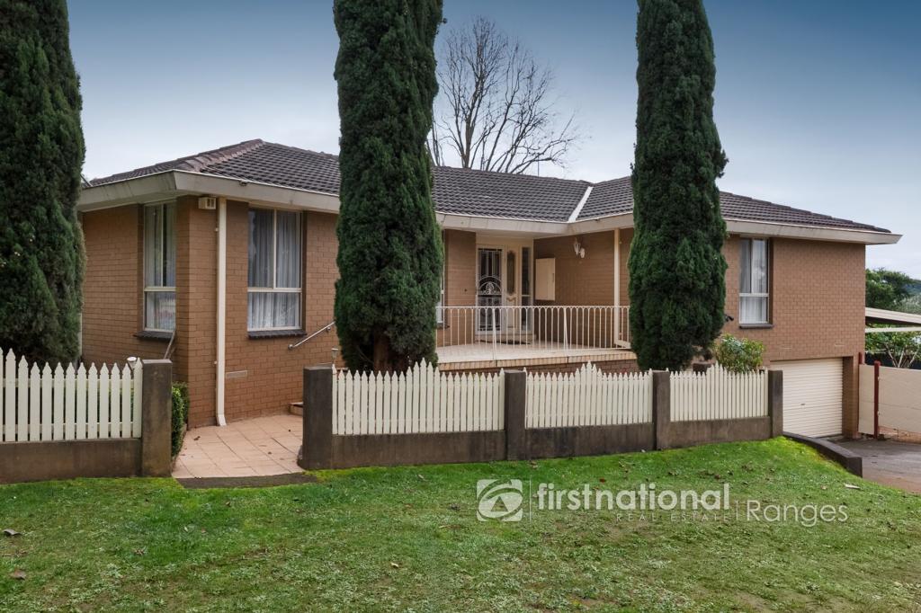 201 Monbulk Rd, Silvan, VIC 3795