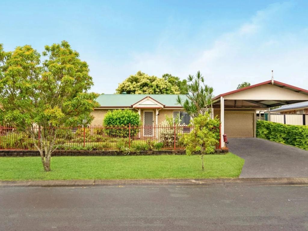 4 Jocelyn Ct, Raceview, QLD 4305