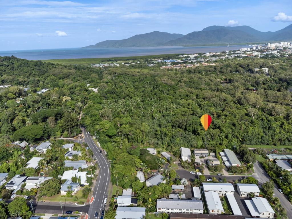 8/2 Mcpherson Cl, Edge Hill, QLD 4870