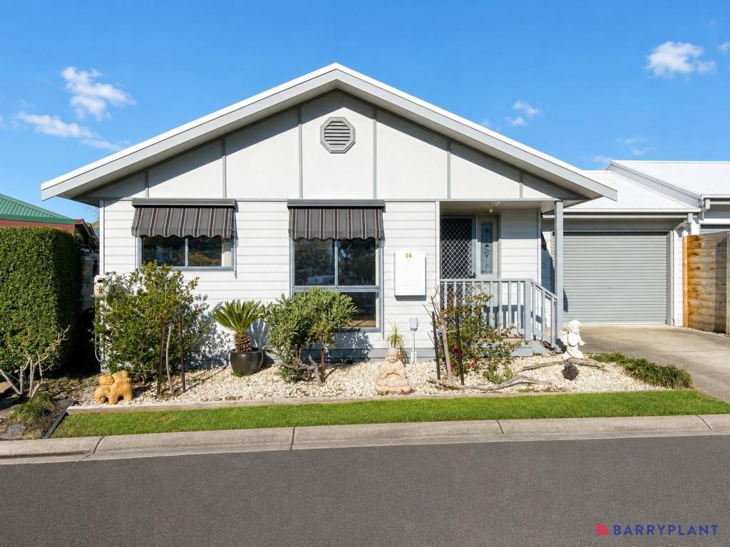 14 BELINDA ST, INVERLOCH, VIC 3996