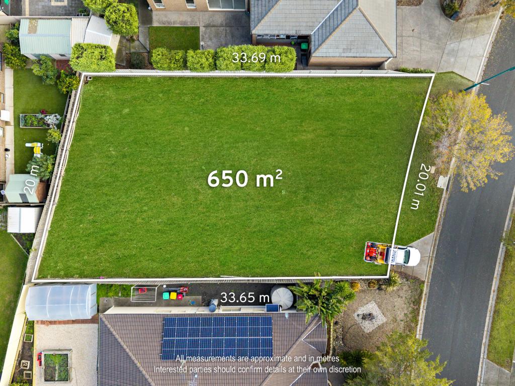 7 YARRA WAY, TAYLORS HILL, VIC 3037