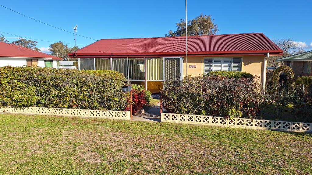 5 Francis St, Stanthorpe, QLD 4380