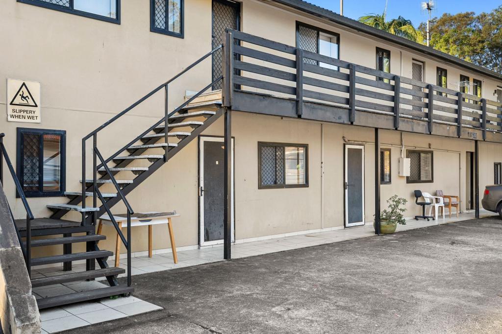 5/9 Clayton St, Labrador, QLD 4215