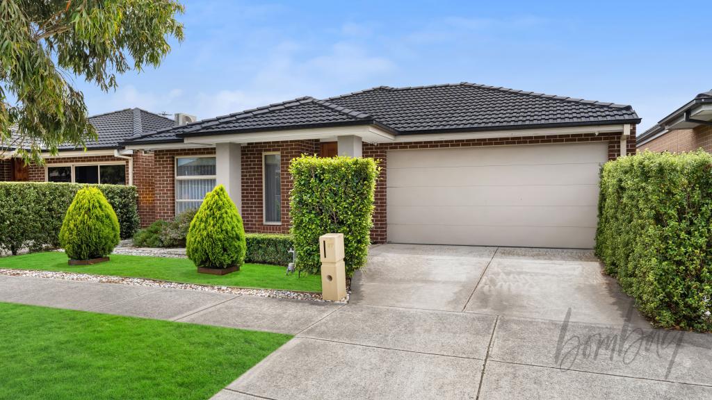 27 LEMON MYRTLE WAY, CRAIGIEBURN, VIC 3064