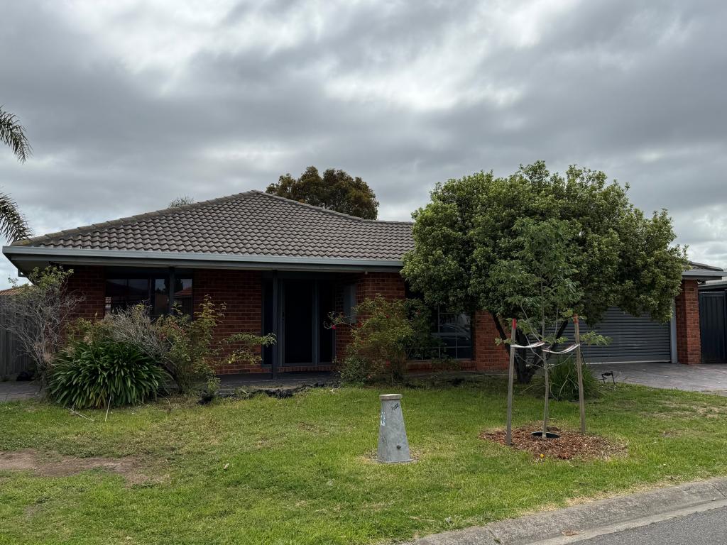 56 Delbridge Dr, Sydenham, VIC 3037